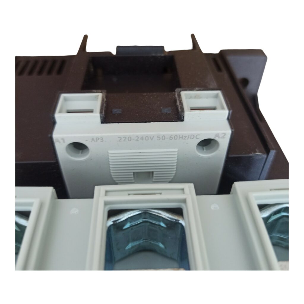 Фото об'єкта siemens-3rt1054-1ap36-1-1024x1024