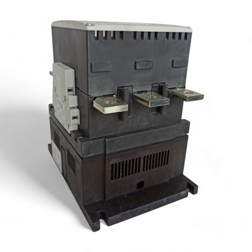 Фото об'єкта 3rt1065_6ap36-1024x1024