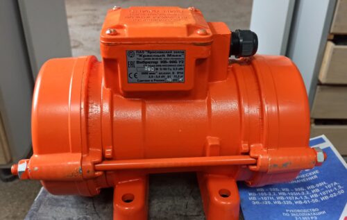 Вібродвигун ИВ-99 (ІВ-99) 0,5 кВт 2800 об/хв 380В