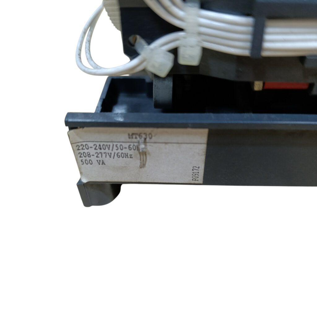 Фото об'єкта compact-mt630-schneider-electric-5-1024x1024