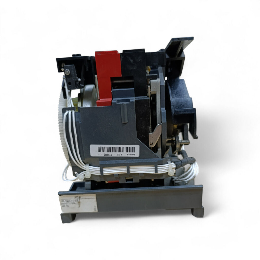 Фото об'єкта compact-mt630-schneider-electric-6-1024x1024