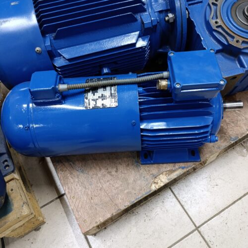 Електродвигун MF 112 2/8 2.2/2800 та 0,55/690 двошвидкісний з гальмом (б/у)
