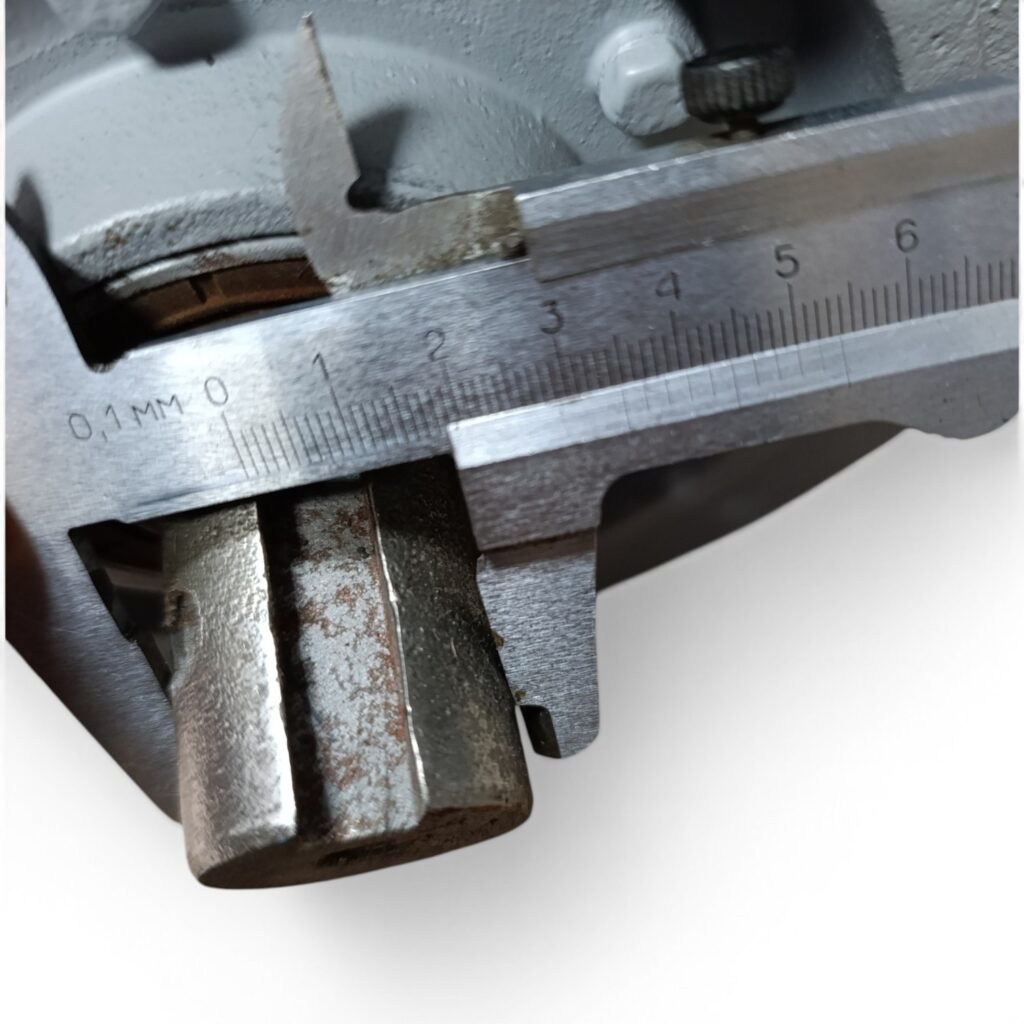 Фото об'єкта motor-reductor-1.1-kw-12-1024x1024